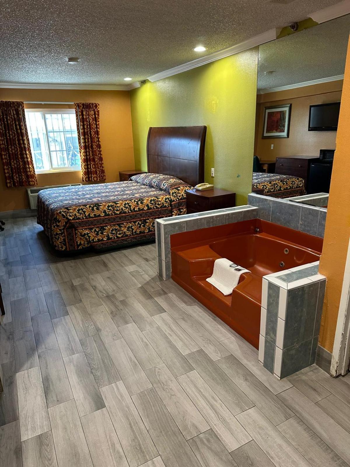 Heritage Inn And Suites Corona Zewnętrze zdjęcie